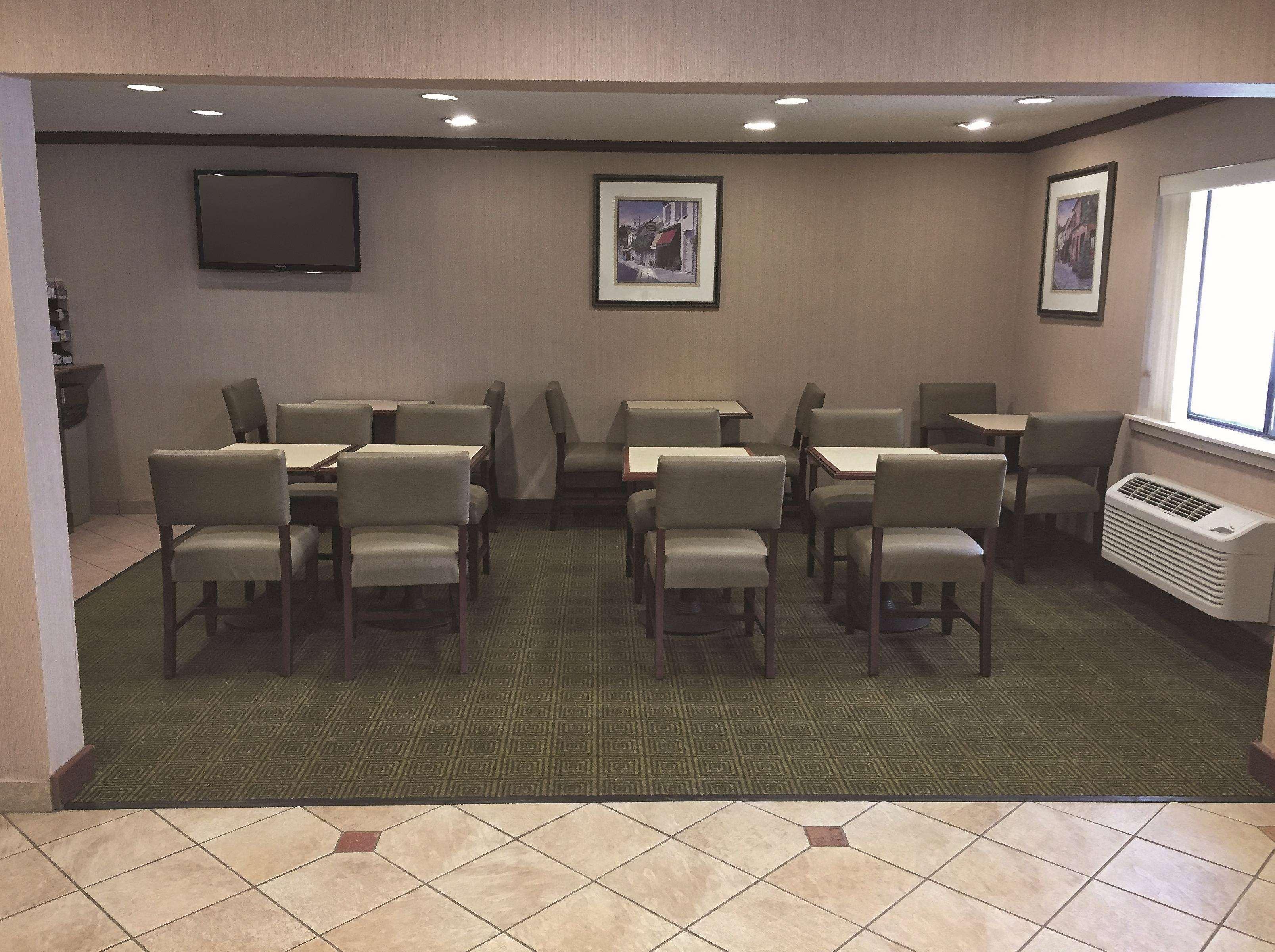 Hotel La Quinta By Wyndham Stevens Point Extérieur photo