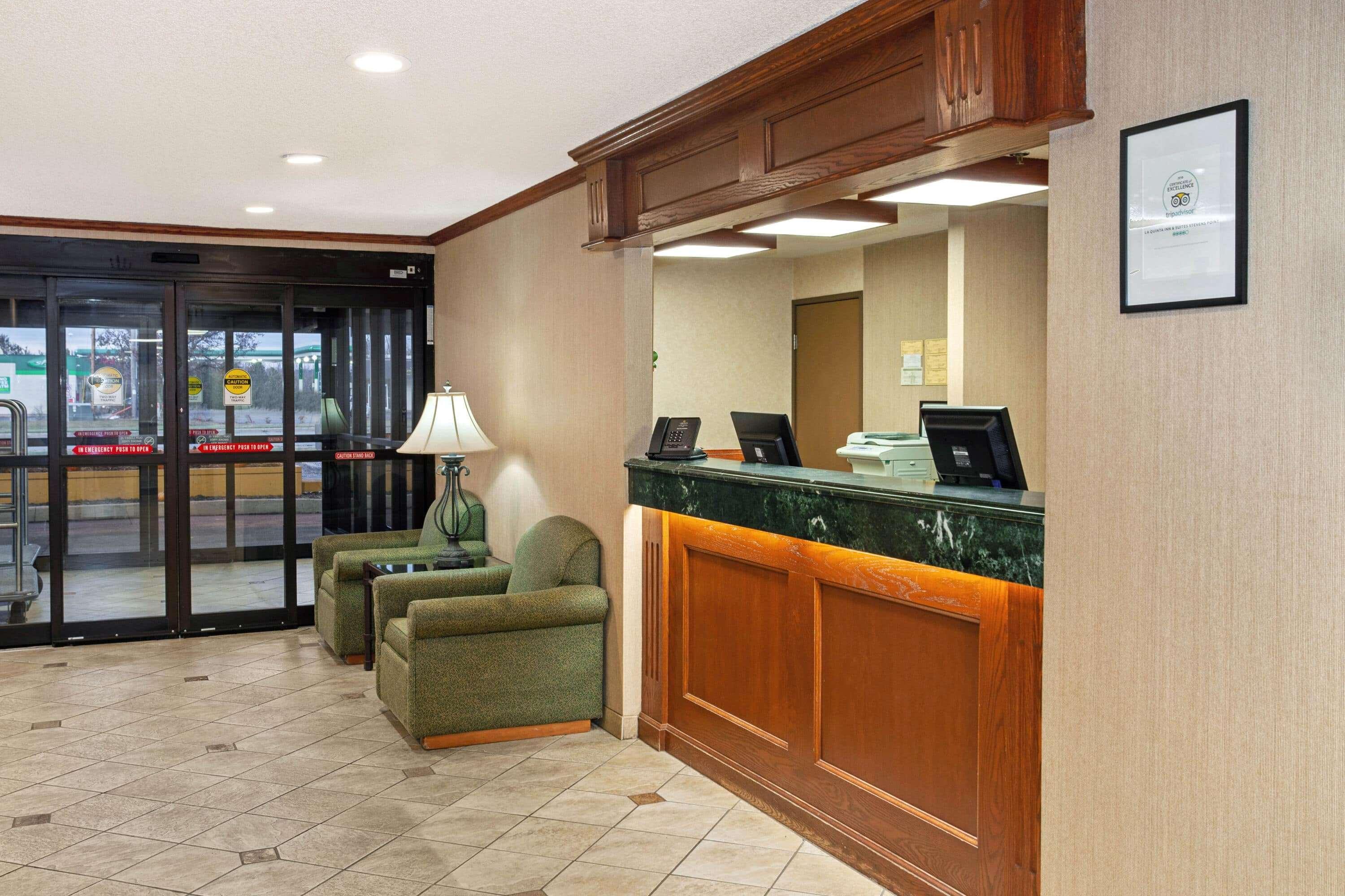 Hotel La Quinta By Wyndham Stevens Point Extérieur photo