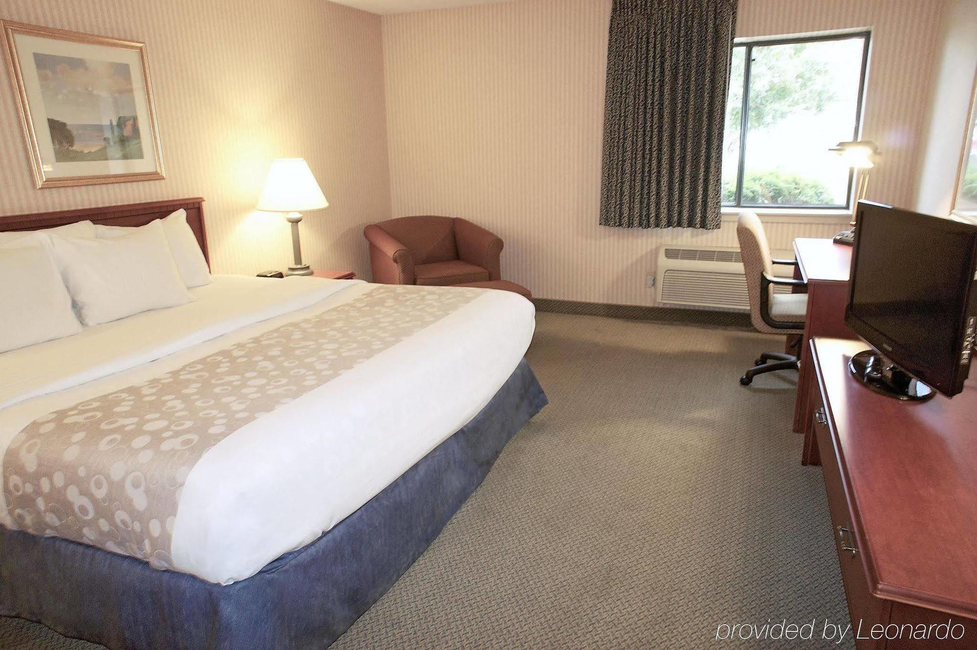 Hotel La Quinta By Wyndham Stevens Point Extérieur photo